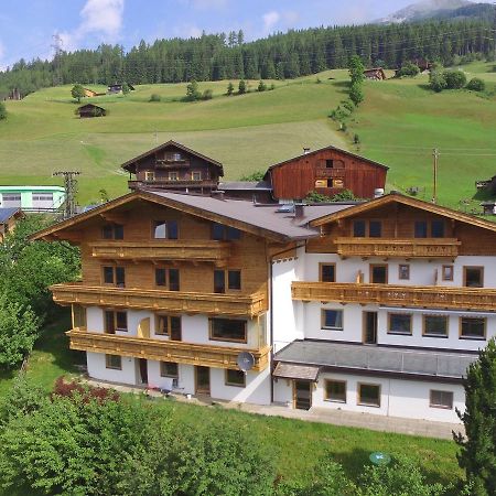 Chalet In Koenigsleiten Near Ski Area With Sauna Кёнигслайтен Экстерьер фото